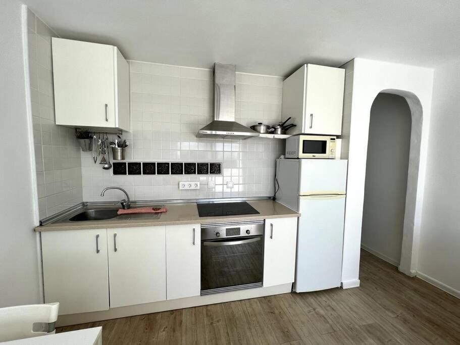 Casa Perdy, Beautiful 1 Bedroom Apartment With Communal Pool Tías Esterno foto